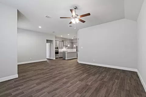 2204 Knightsgate Rd, Argyle, TX 76226 photo 14