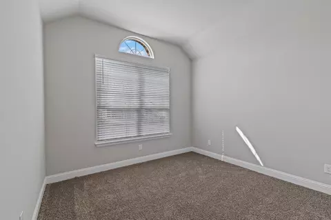 2204 Knightsgate Rd, Argyle, TX 76226 photo 18