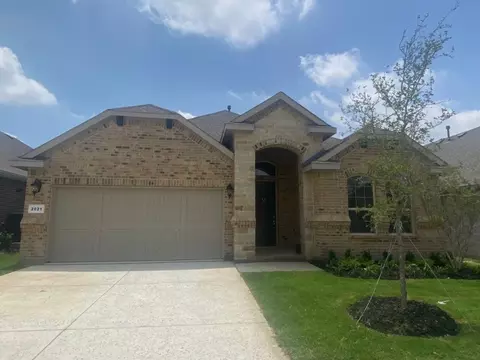 2021 St Andrews Way, Argyle, TX 76226