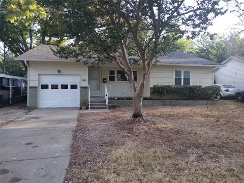 6036 Walnut Dr, Fort Worth, TX 76114