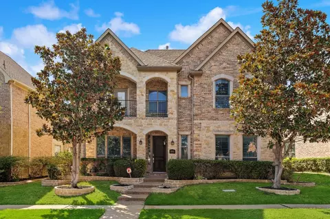 8705 Lindenwood Ln, Irving, TX 75063