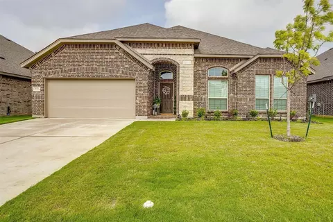 113 Independence Dr, Joshua, TX 76058