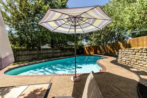 2825 Tumbleweed Trl, Grapevine, TX 76051