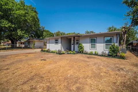4032 Weber St, Fort Worth, TX 76106