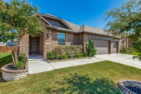 504 Mccoy Dr, Van Alstyne, TX 75495