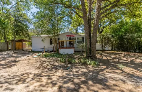 105 Live Oak Ln, Payne Springs, TX 75156