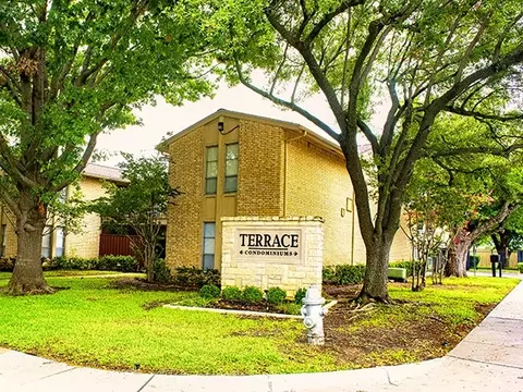 4652 Matilda St #E, Dallas, TX 75206