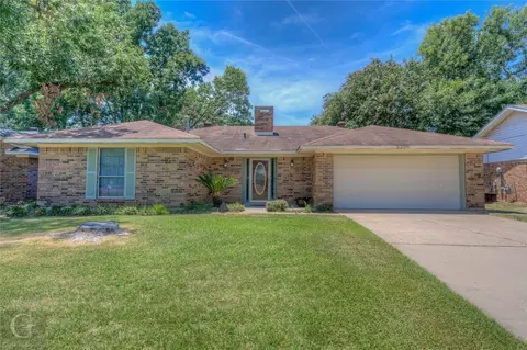 5306 Foxglove, Bossier City, LA 71112