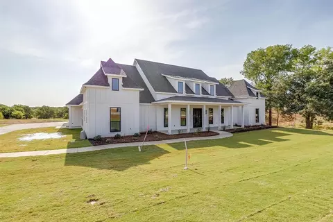 8005 Ranch View Pl, Springtown, TX 76082 photo 2