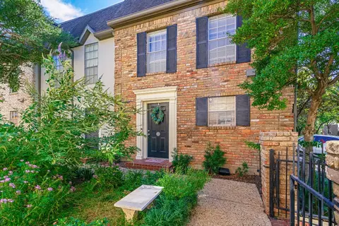4306 Buena Vista St #108H, Dallas, TX 75205