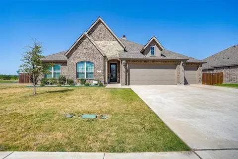 259 Paluxy St, Burleson, TX 76028