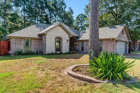 21179 Neely Dr, Flint, TX 75762