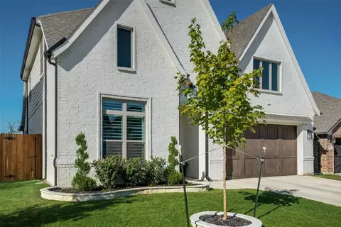 2652 Stadium Vw, Fort Worth, TX 76118