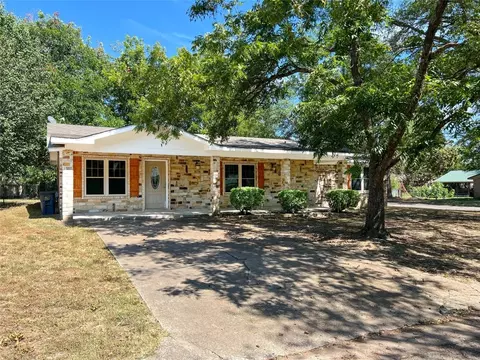 1112 Mcgrede Dr, Sulphur Springs, TX 75482