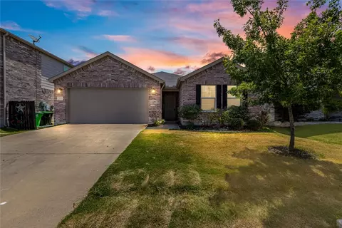 1121 Rivers Creek Ln, Little Elm, TX 75068