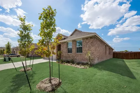 239 Jenkinson Dr, Fate, TX 75132