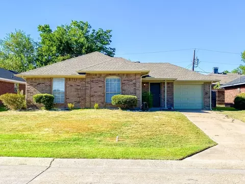 820 Brookhaven Dr, Royse City, TX 75189