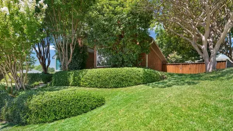 1208 Bayshore Dr, Rockwall, TX 75087