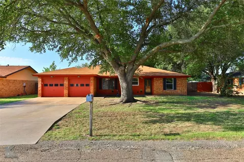 105 Century Ln, Clyde, TX 79510