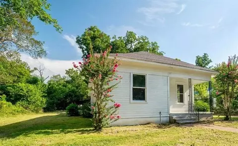 833 E Washington St, Paris, TX 75460