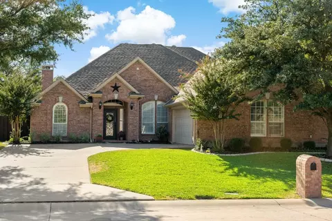 2912 Greenview Dr, Mckinney, TX 75072