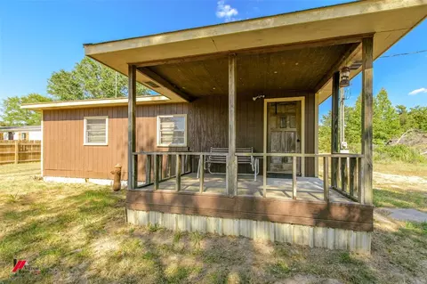 795 Silver Spur Ln, Grand Cane, LA 71032