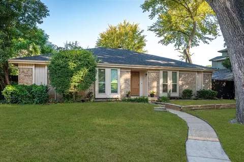 401 Biscay Dr, Garland, TX 75043