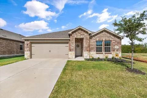 3905 Aintree Ave, Aubrey, TX 76227