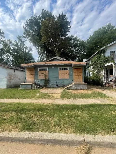 1648 Milam St, Shreveport, LA 71103