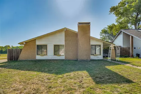 1804 Fireside Dr, Plano, TX 75074