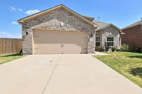 9020 Woodfern Dr, Forney, TX 75126