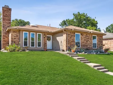 2728 E Wentwood Dr, Carrollton, TX 75007