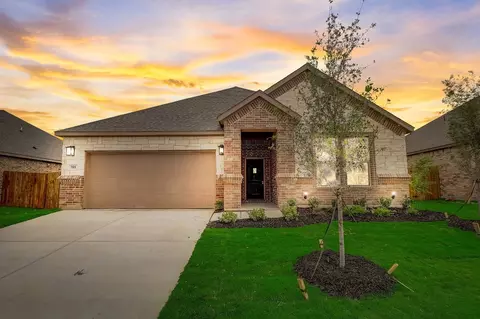 705 Lake Murray Ln, Cleburne, TX 76033