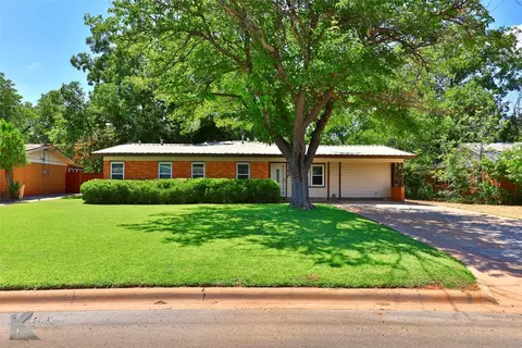 782 Redwood Dr, Abilene, TX 79603