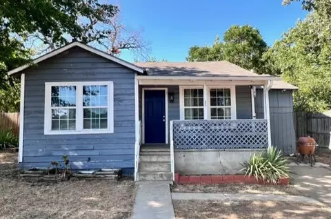 306 Cleveland Ave, Weatherford, TX 76086