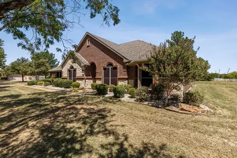 360 Tree Row Dr, Lucas, TX 75002
