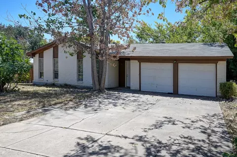 2813 Shasta Trl, Fort Worth, TX 76133