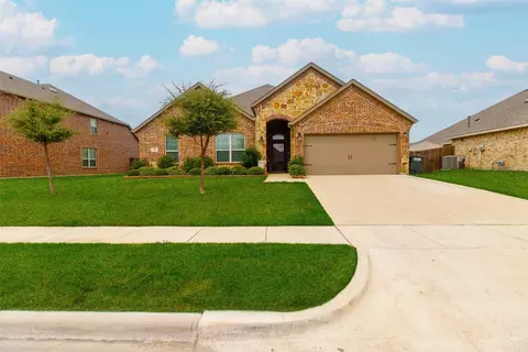 261 Goliad Trl, Forney, TX 75126