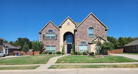 412 Caymus St, Kennedale, TX 76060