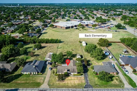 3106 Toler Rd, Rowlett, TX 75089 photo 2