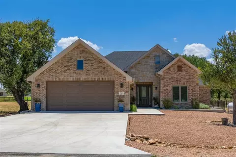 7523 Seagull Dr, Brownwood, TX 76801