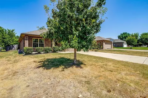 329 Cotton Dr, Mansfield, TX 76063