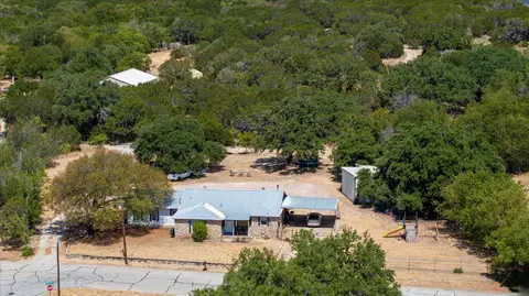 306 Litigation St, Glen Rose, TX 76043 photo 13