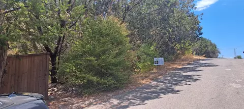 1125 Scenic Dr, Granbury, TX 76048