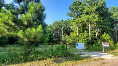 16 832 County Road 4115, De Kalb, TX 75559