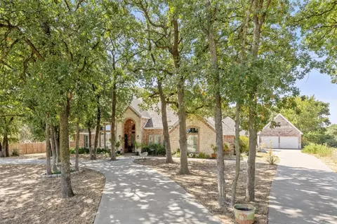 6260 Toscana Cir, Fort Worth, TX 76140