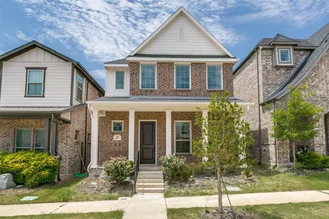 245 Harbor Hills Dr, Flower Mound, TX 75028