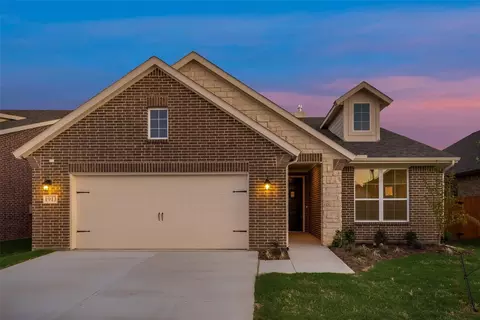 1913 Kelva Dr, Haslet, TX 76052