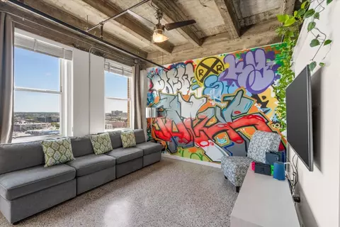 221 W Lancaster Ave #10009, Fort Worth, TX 76102