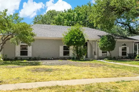 902 Hillsdale Dr, Richardson, TX 75081